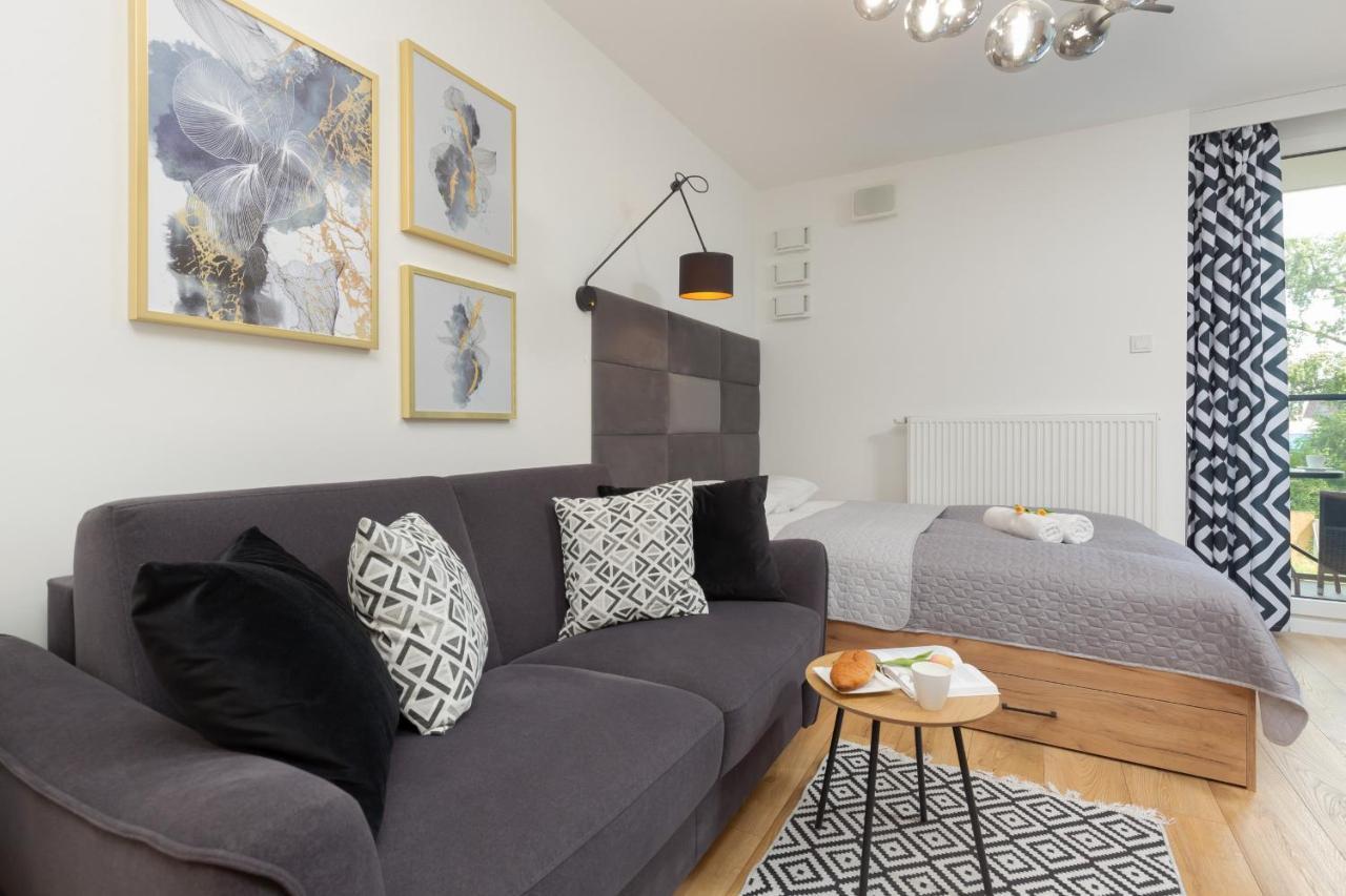 Warsaw Praga Kokoryczki Apartments With Parking By Noclegi Renters Екстериор снимка