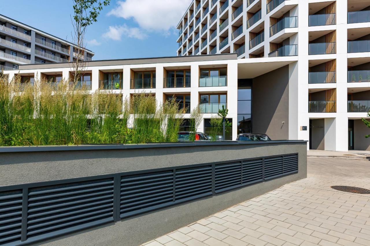 Warsaw Praga Kokoryczki Apartments With Parking By Noclegi Renters Екстериор снимка