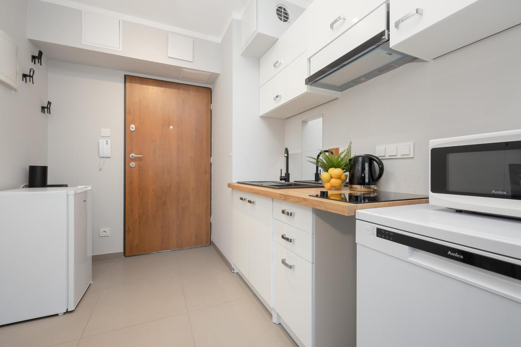 Warsaw Praga Kokoryczki Apartments With Parking By Noclegi Renters Екстериор снимка
